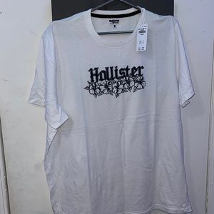 Hollister White tee